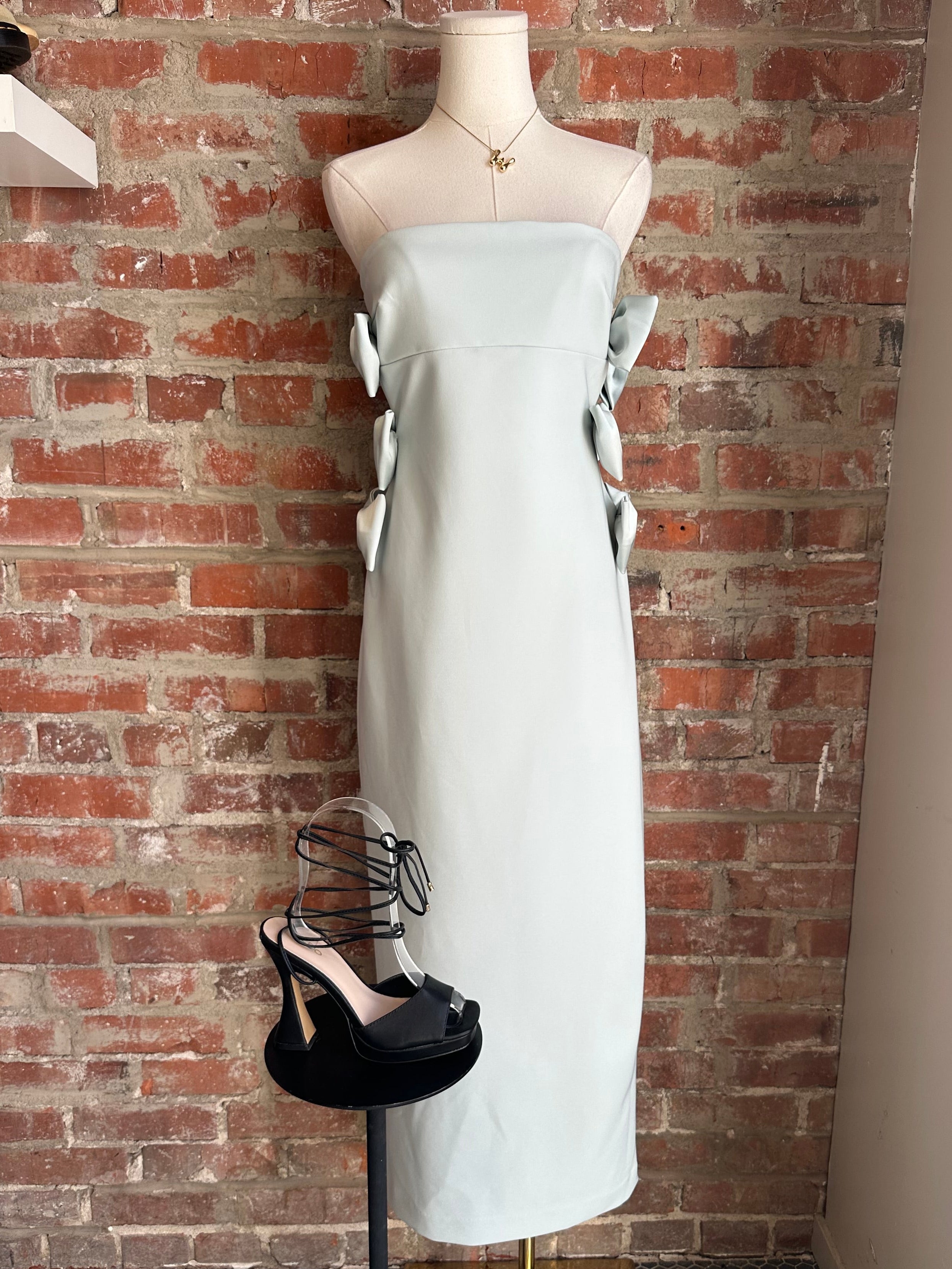 satin effect bow midi dress M) NWT Satin Effect Bow Midi Dress Wrinkled Boutique