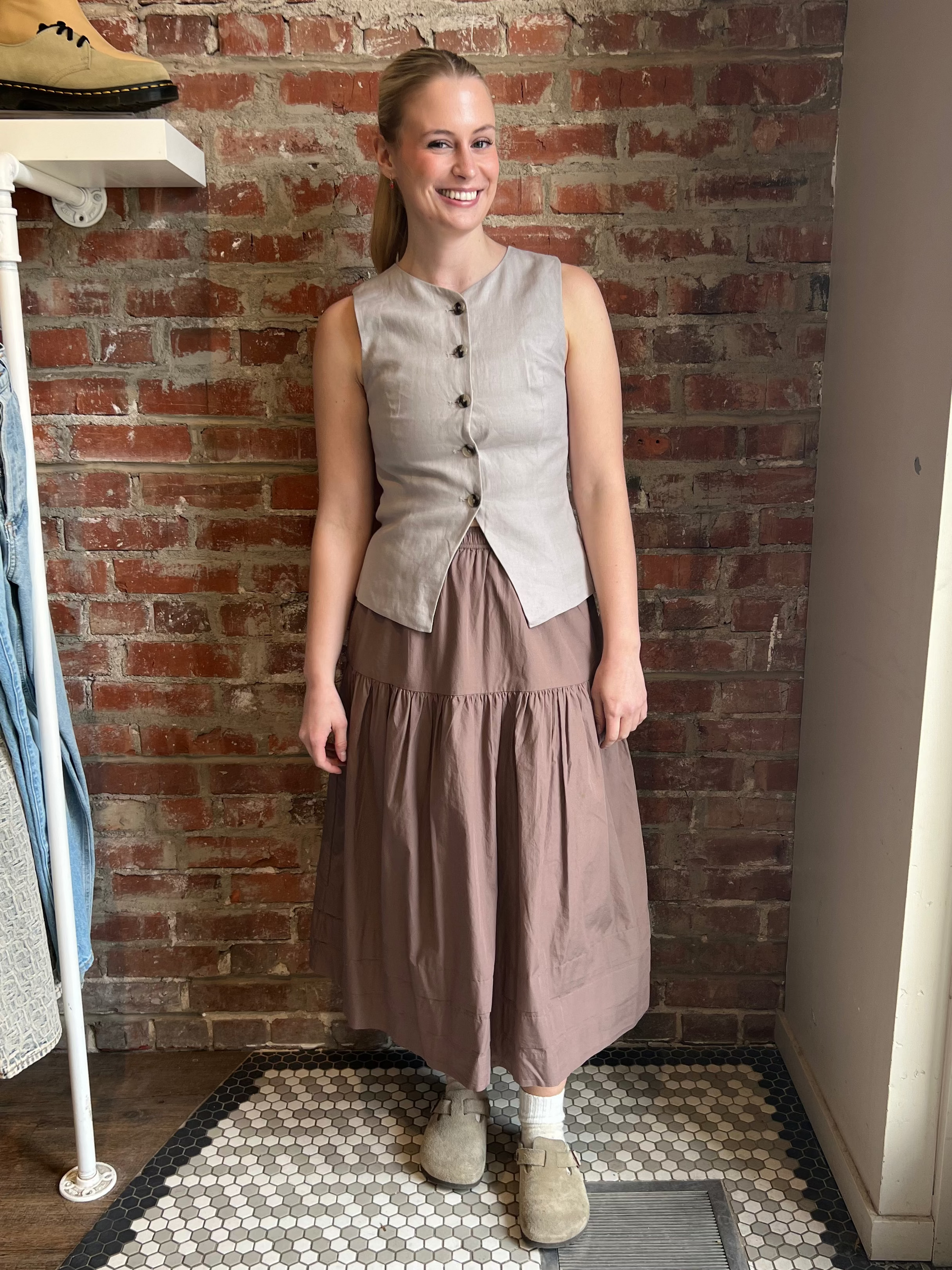 S) Regal Linen Vest – Wrinkled Boutique